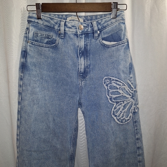 Pacson90s Boyfriend jeans butterfly print size 25 - Picture 2 of 5